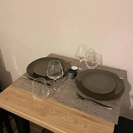 Apartament La Pirouette*wifi*proche Gare Sncf Amiens
